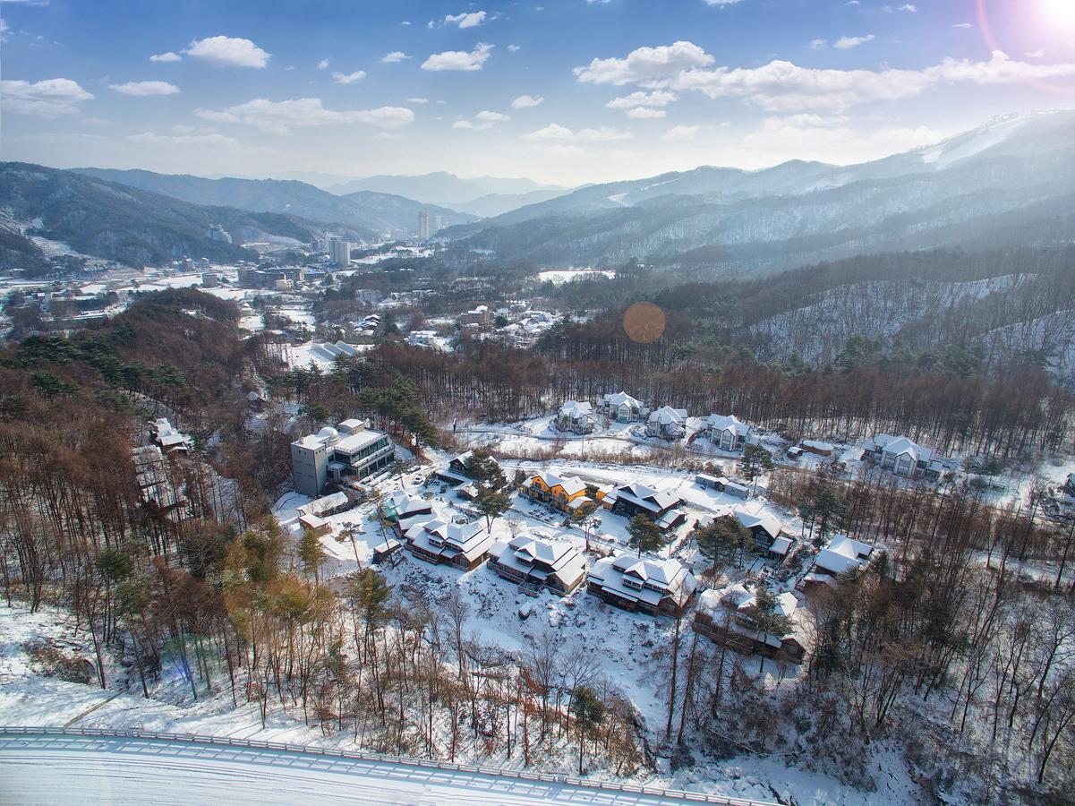 Mayfare Narsha Pyeongchang Villa Buitenkant foto